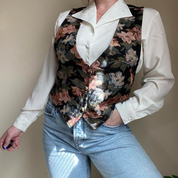 SOLD - Picture 6 of 8